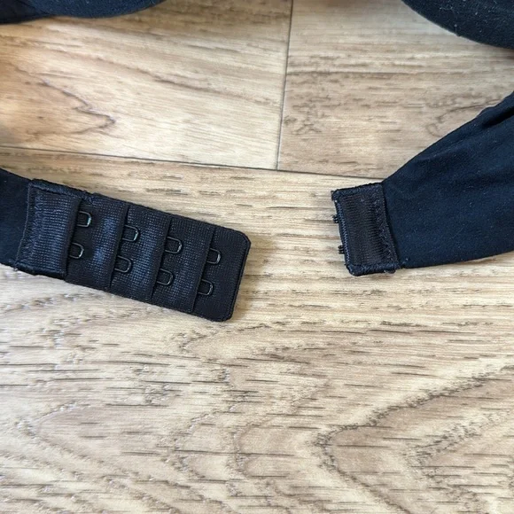 VS bra - Picture 5 of 5